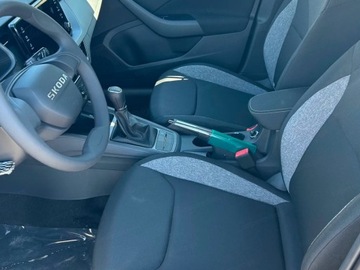 Skoda Kamiq Crossover Facelifting 1.0 TSI 95KM 2025 SKODA Kamiq Essence 1.0 TSI Suv 95KM 2025, zdjęcie 4