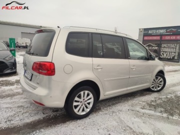 Volkswagen Touran II 1.4 TSI 140KM 2013 Volkswagen Touran GWARANCJA 7-Osobowy ZNIKOMY PRZEBIEG Mozliwa zamiana Raty, zdjęcie 20