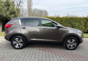 Kia Sportage III SUV Facelifting 2.0 CRDi 184KM 2015 Kia Sportage 2,0 184KM AWD AUTOMAT Navi XENON KeyLess Kamera Bezwypadkowy, zdjęcie 5