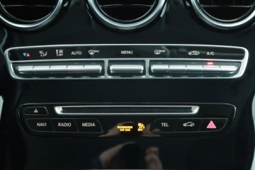 Mercedes Klasa C W205 Limuzyna 180 156KM 2018 Mercedes C C 180, Salon Polska, Serwis ASO, zdjęcie 9