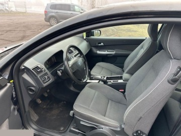 Volvo C30 Hatchback 3d 1.6 100KM 2009 Volvo C30 1.6 Momentum 100KM 2009r, zdjęcie 18