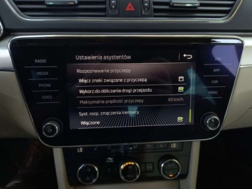 Skoda Superb III Kombi Facelifting 1.5 TSI 150KM 2020 Skoda Superb SalonPL serwis ASO 1.5TSI 150KM bezwypadkowy MatrixLED DCC Ca, zdjęcie 27