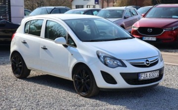 Opel Corsa D Hatchback 5d Facelifting 1.2 Twinport ECOTEC 85KM 2014 Opel Corsa Zadbany, klimatyzacja ,wielof. kierownica, Spalanie 4L 100 Km, zdjęcie 2