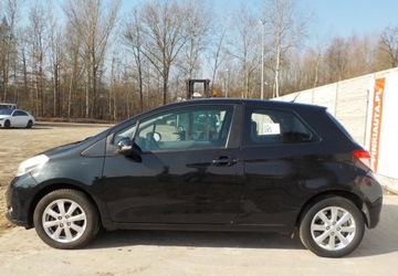 Toyota Yaris III 2012 Toyota Yaris Okazja Benzyna 72KM, zdjęcie 11