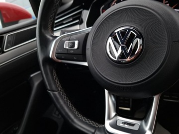 Volkswagen Arteon Fastback 2.0 TDI 190KM 2019 Volkswagen Arteon R-line, 2.0 TDI / 190KM, Salon P, zdjęcie 13