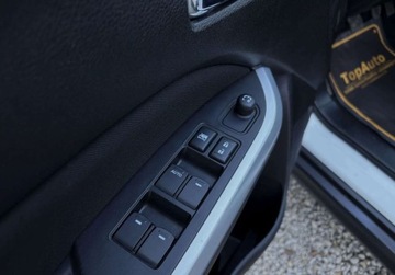 Suzuki Vitara III SUV 1.6 DDiS 120KM 2015 Suzuki Vitara 1.6 gwarancja MANUAL carplay LED KAMERA Bezwypadkowa, zdjęcie 32