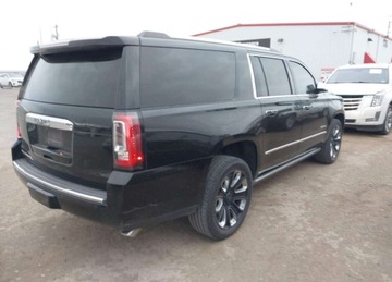  GMC Yukon 2019r., Denali, 6.2L, od ubezpieczalni 6.2 Benzyna 426KM, zdjęcie 3