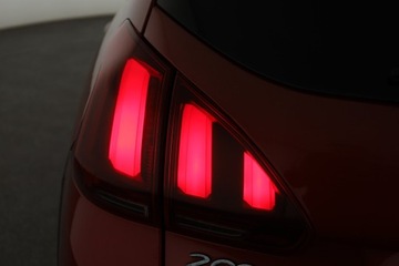 Peugeot 2008 I SUV Facelifting 1.2 PureTech 130KM 2016 Peugeot 2008 1.2 PureTech, Salon Polska, zdjęcie 15