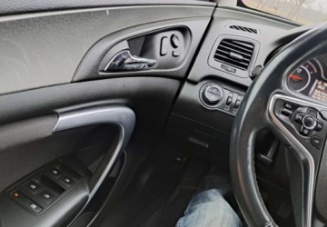 Opel Insignia I Sports Tourer Facelifting 2.0 CDTI ECOFLEX 140KM 2014 Opel Insignia Opel Insignia 2.0 CDTI ecoFLEX StartStop Business Edition, zdjęcie 11