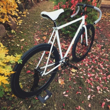 Велосипед BALUMA Fixie Черно-белый трековый велосипед 53