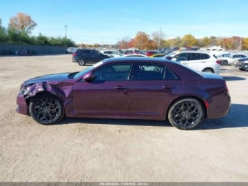 Chrysler 300C II 2021 Chrysler 300 2021 r., 3,6L TOURING L AWD 3.6 Benzyna 292KM, zdjęcie 12