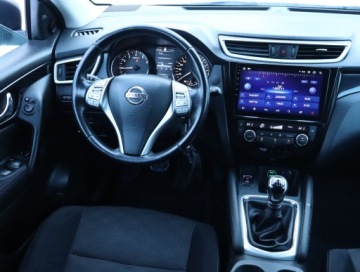 Nissan Qashqai II Crossover 1.2 DIG-T 115KM 2014 Nissan Qashqai 1.2 DIG-T, Klima, Klimatronic, zdjęcie 6