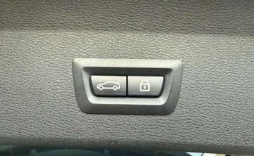 BMW X1 F48 Crossover xDrive20i 192KM 2016 BMW X1 BMW X1 xDrive20i xLine sport 2.0 Benzyna 192KM, zdjęcie 32