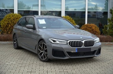 BMW Seria 5 G30-G31 Touring Facelifting 3.0 530d 286KM 2021 BMW Seria 5 Kamera, Tempomat, 1rej.2022r, LED, Live Cockpit, FV23 3.0 286KM, zdjęcie 1