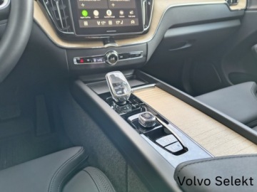 Volvo XC60 II 2025 Volvo XC 60 5B AWD Plus Dark LED BLIS ACC Pilot As, zdjęcie 26