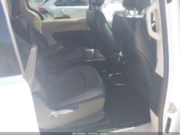 Chrysler Pacifica II 2024 Chrysler Pacifica 2024 CHRYSLER PACIFICA HYBRID SELECT 3.6 Hybryda 260KM, zdjęcie 13