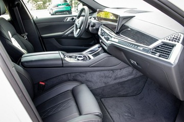 BMW X6 G06 SUV Facelifting 3.0 30d 298KM 2025 BMW X6 xDrive30d, Dostępny od ręki!, zdjęcie 18