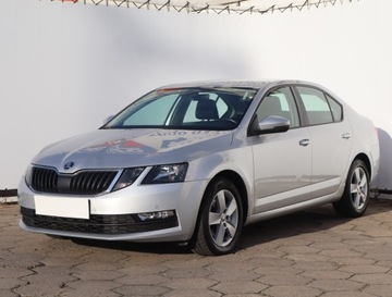 Skoda Octavia III Liftback Facelifting 1.5 TSI ACT 150KM 2018 Skoda Octavia 1.5 TSI, Salon Polska, Serwis ASO, zdjęcie 1
