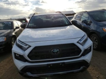 Toyota RAV4 V 2024 Toyota RAV4 2024, 2.5L, 4x4, TRD OFF-ROAD, po gradobiciu 2.5 Benzyna 203KM, zdjęcie 1