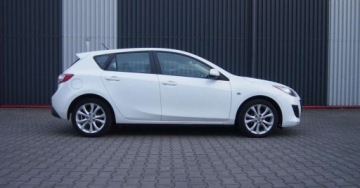 Mazda 3 II Sedan 1.6 MZR 105KM 2010 Mazda 3 1,6Benzyna Udokumentowany Przebieg Serwisowany Biala Perla, zdjęcie 22