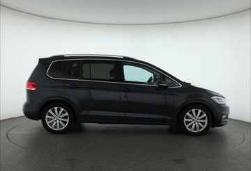 Volkswagen Touran III 1.8 TSI 180KM 2017 VW Touran 1.8 TSI, Salon Polska, Serwis ASO, zdjęcie 5