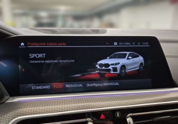 BMW X6 G06 M SUV 4.4 M50i 530KM 2021 BMW X6 M50i, 530 KM, Harman Kardon, Integral Active Steering 4.4 Benzyna, zdjęcie 20