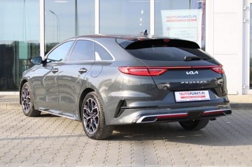 Kia Proceed Shooting Brake Facelifting 1.5 T-GDI 160KM 2022 KIA pro_cee&#039;d GT Line, zdjęcie 2