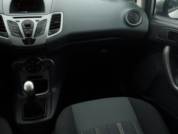 Ford Fiesta VII Hatchback 5d 1.25 Duratec 82KM 2009 Ford Fiesta 1.25, Klima, zdjęcie 7