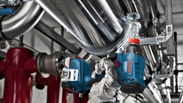 УДАРНЫЙ КЛЮЧ BOSCH GDX 180-Li 180 Нм