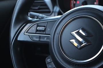 Suzuki Swift VI Hatchback 1.2 DualJet 90KM 2018 Suzuki Swift 1.2 DualJet, Salon Polska, zdjęcie 15