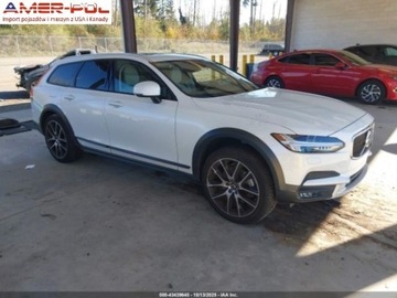 Volvo 2020 Volvo V90 Cross Country 2020 Volvo V90 Cross Country T6 AWD 2.0 Benzyna