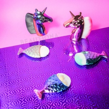 РЫБНАЯ ЩЕТКА ДЛЯ УДАЛЕНИЯ ПЫЛИ С МАКИЯЖА НОГТЕЙ