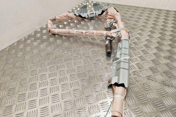 ZÁVĚS PRAVÁ PEUGEOT 4008 616540800A 1.8L DIESEL 110KW 2013