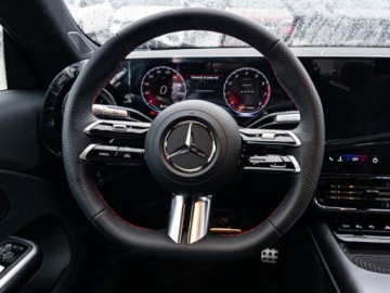 Mercedes CLA C118/X118 2026 MERCEDES-BENZ CLA 200 AMG Line Sedan 1.5 163KM 2026, zdjęcie 7