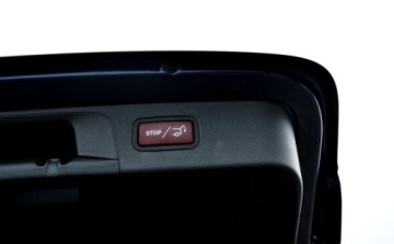 Mercedes GLC C253 2017 Mercedes-Benz GLC Bardzo bogate wyposazenie 2.0 Hybryda 320KM, zdjęcie 7