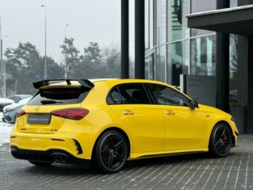 Mercedes Klasa A W177/V177 Hatchback AMG Facelifting 2.0 A35 306KM 2023 Mercedes-Benz Klasa A 35 AMG Night PakietPremium PlusPanoramaBurmester Sal, zdjęcie 5