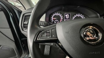 Skoda Kodiaq I SUV 2.0 TDI 150KM 2019 Skoda Kodiaq 2.0 TDI wersja STYLE Automat DSG Nawigacja MOZLIWA ZAMIANA, zdjęcie 30
