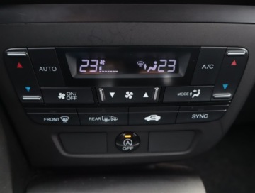 Honda Civic IX Hatchback 5d 1.8 i-VTEC 142KM 2014 Honda Civic 1.8 i-VTEC, Salon Polska, Serwis ASO, zdjęcie 17