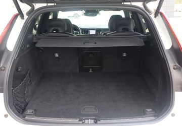 Volvo XC60 II Crossover T5 250KM 2019 Volvo XC 60 T5 Benzyna 250KM R-Design I wlasciciel Salon PL Gwarancja FV23, zdjęcie 15