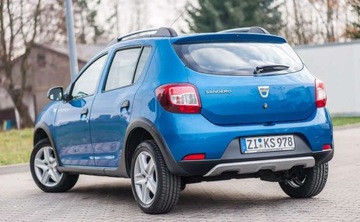 Dacia Sandero II Hatchback 5d TCe  90KM 2014 Dacia Sandero Stepway Dacia Sandero Stepway Benzyna 90KM, zdjęcie 2
