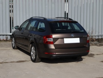 Skoda Octavia III Kombi Facelifting 1.4 TSI 150KM 2018 Skoda Octavia 1.4 TSI, Salon Polska, DSG, Klima, zdjęcie 3