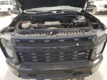 Chevrolet Silverado II 2021 Chevrolet Silverado K2500 Custom 2021 6.6l 6.6 Benzyna 401KM, zdjęcie 6