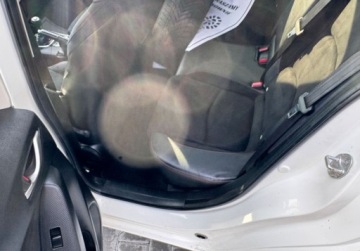 Mazda 3 III Hatchback Facelifting 1.5 SKYACTIV-D 105KM 2017 Mazda 3 bezwypadekorg lakierbiala perlaSPORT LINE 1.5 Diesel 105KM, zdjęcie 19