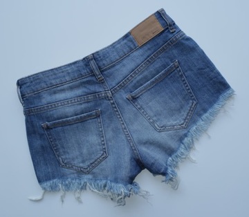 GINA TRICOT XS 34 SPODENKI JEANSOWE POSTRZĘPIONE