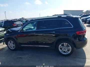 Mercedes GLB 2020 Mercedes-Benz GLB 250 2020 2.0 Benzyna 221KM, zdjęcie 2