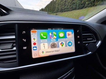 Peugeot 308 II SW Facelifting 1.2 PureTech 130KM 2018 Peugeot 308 1.2 130KM e-THP Stop &amp; Start Allure 2018r, zdjęcie 8