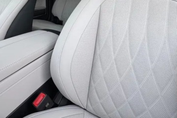 Mercedes Klasa G W465 2024 MERCEDES-BENZ Klasa G AMG 63 Suv 4.0 (585KM) 2024, zdjęcie 4