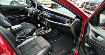 Alfa Romeo Giulietta Nuova II Hatchback 5d 1.4 TB 16v Mair 170KM 2011 Alfa Romeo Giulietta BENZYNA 170KM skora alcantara ATRAKCYJNY WYGLAD, zdjęcie 34