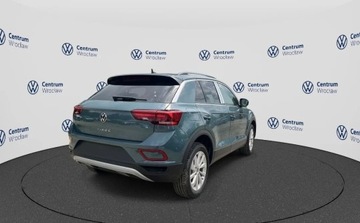 Volkswagen T-Roc I SUV Facelifting 1.5 TSI ACT 150KM 2025 Volkswagen T-Roc LIFE PLUS Dostepny od reki 1.5 Benzyna 150KM, zdjęcie 5