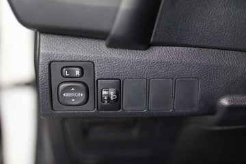 Toyota Auris II Touring Sports Facelifting 1.6 Valvematic 132KM 2017 Toyota Auris 1.6 Active 1.6 Benzyna 132KM, zdjęcie 13